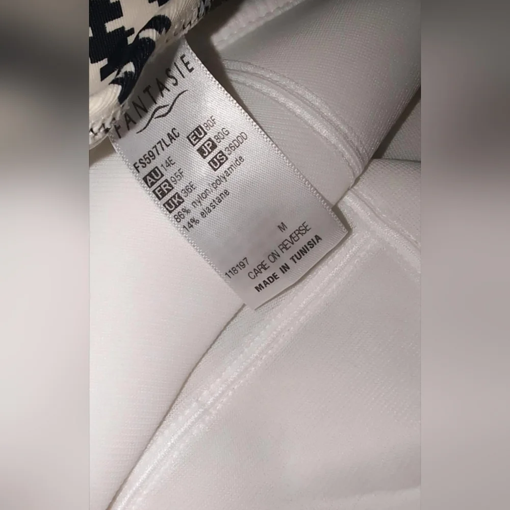 NWOT, Fantasie Bikini Top - Picture 4 of 5